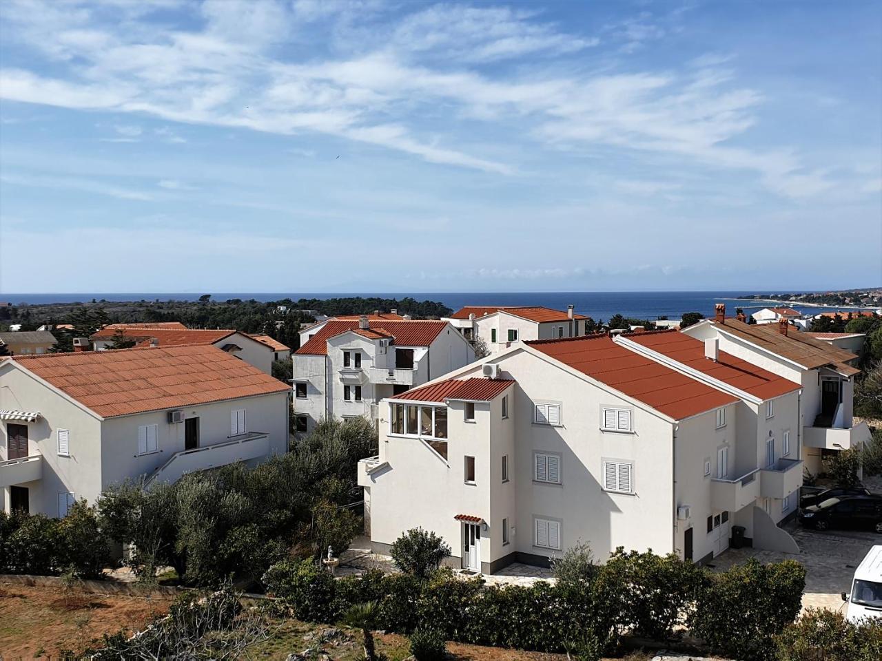 Apartment Valamar Novalja Exterior foto